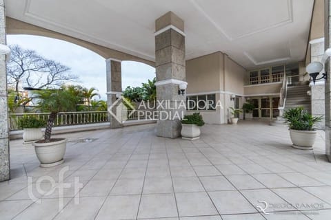 Image 1 - 227024